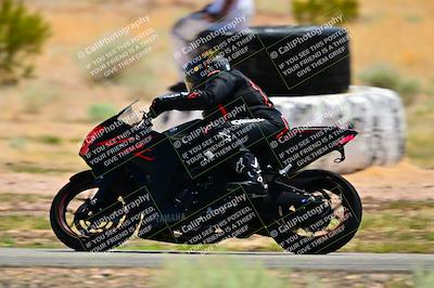 media/Apr-13-2025-TrackXperience (Sun) [[fb1ef998a6]]/Level 2 (Intermediate)/Turn 2 (Session 5)/